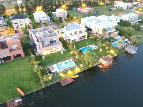 Imagen 8 de 30 de Imperdible Casa Al Agua En Venta! Nordelta - Los Alisos.