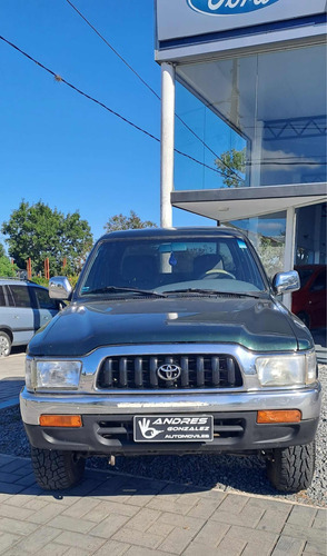 Toyota Hilux 3.0 D/cab 4x4 Srv