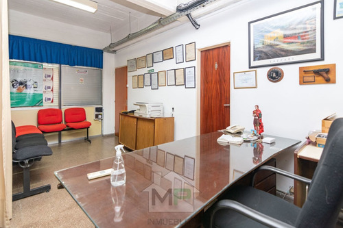 Imagen 10 de 24 de Galpon En Venta En Liniers