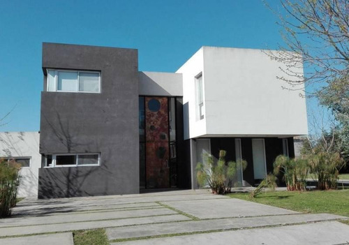 Imagen 3 de 8 de Casa En Haras De Santa Maria Venta Con Renta Hasta 9/2021