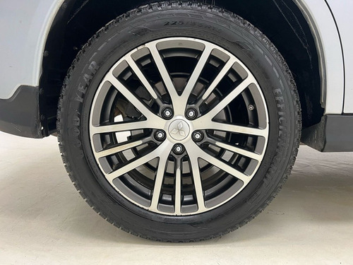 Mitsubishi Outlander 2.0 MIVEC FLEX SPORT GLS AUTOMÁTICO