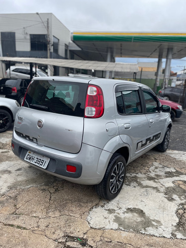 Fiat Uno 1.0 Vivace Celeb. Flex 5P