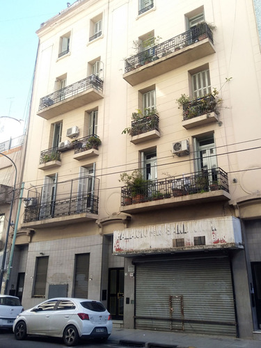 Venta 5 Ambientes Con Gran Patio Super Luminoso