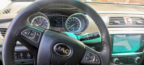 Pickup Jac Frison T6
