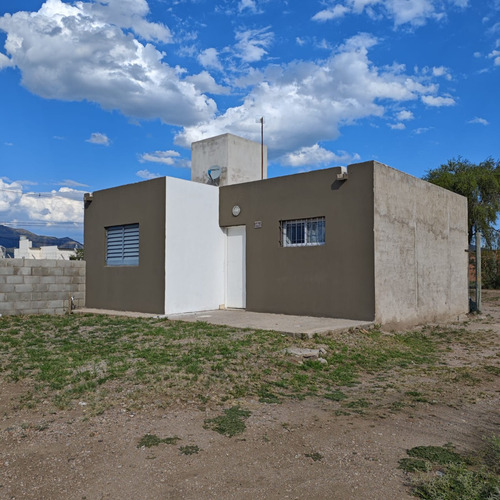 Casa 3 Ambientes-san Luis Capital-b° Barrancas Coloradas
