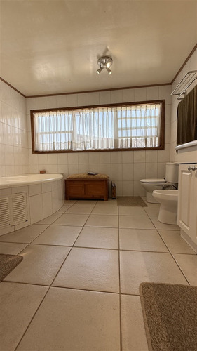 Casa En Venta De 4 Dorm. En Paine