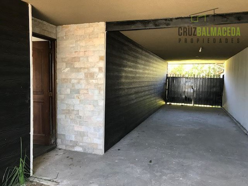 Amplia Casa En Av. Volcán Puntiagudo - Sol De Oriente