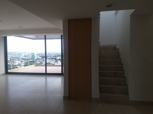 Hermoso Pent House