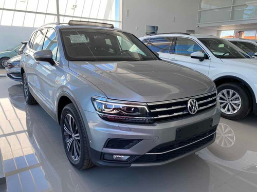 Volkswagen Tiguan 2.0 Con Techo Solar Pyrit Silver