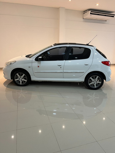 Peugeot 207 1.4 Quiksilver 75cv