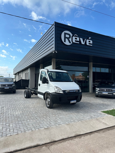 Iveco Daily 55/170 Chasis. Año 2017. 758.000 Km