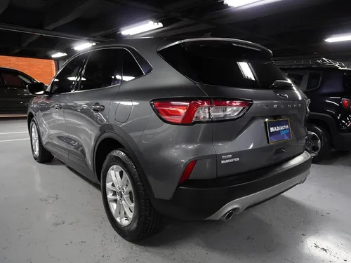 Ford New Escape Se 2.5 Automatica 4x2 Gasohibrida
