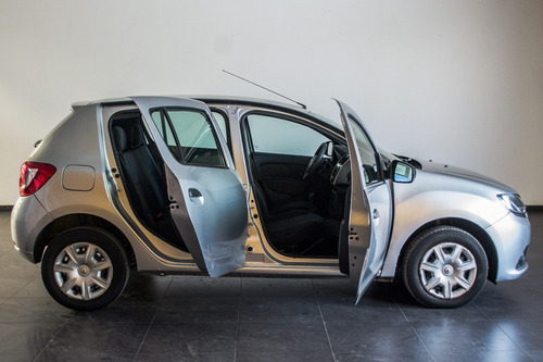 Imagen 4 de 9 de Renault Sandero Expression Pack