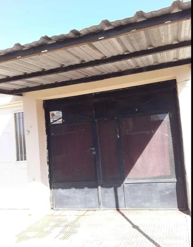 Imagen 2 de 3 de En Alquiler!!! Local Comercial Al Frente - Junin(ba)