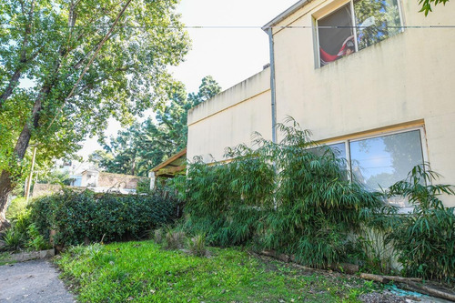 Imagen 2 de 30 de Casa De 4 Dormitorios En Venta - Linda Con Jcr - Fisherton