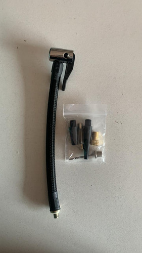 Compresor De Aire Inflador Portatil Para Auto Con Linterna Negro Monofásica