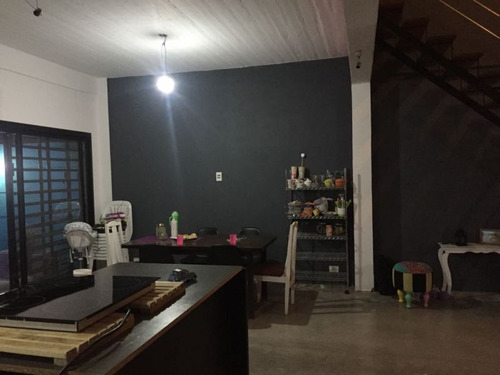 Casa En Venta En José C Paz