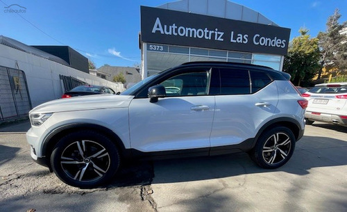 Volvo XC40 T5 R-design Plus