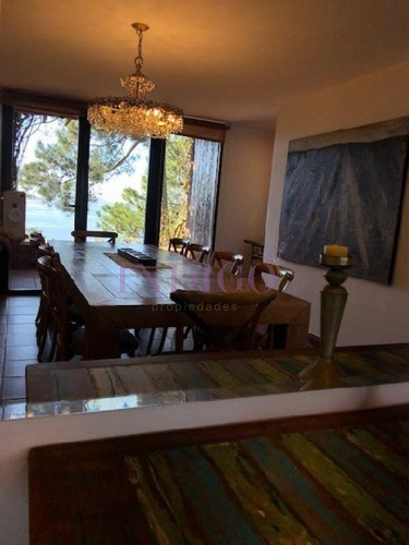 Imagen 9 de 13 de Casa En Venta Y Venta En La Mejor Zona De Punta Ballena.