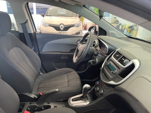 Imagen 9 de 15 de Chevrolet Sonic Lt Aut 2017