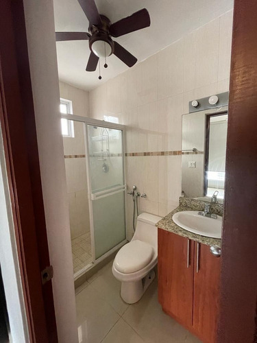 Imagen 8 de 14 de Hermoso Y Cómodo Apartamento En Obarrio D-0003