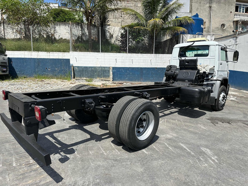 Vw 15180 Worker Ano 2009 Chassis Caminhão Único Dono