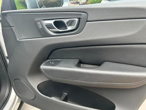 Volvo XC60 2.0 T5 Awd Momentum