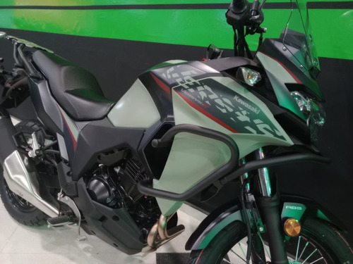 Imagen 15 de 19 de Motocicleta Kawasaki Versys 300x 2023 0km Verde C/defensas