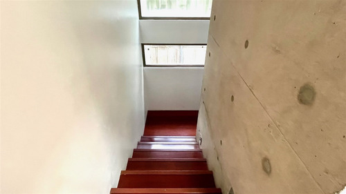 Casa En Venta De 4 Dorm. En La Dehesa