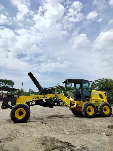 Motoniveladora New Holland Modelo 170b Año 2015