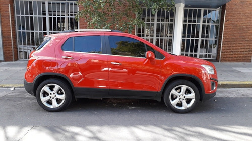 Imagen 4 de 21 de Chevrolet Tracker 1.8 Ltz+ Awd At 140cv 2015