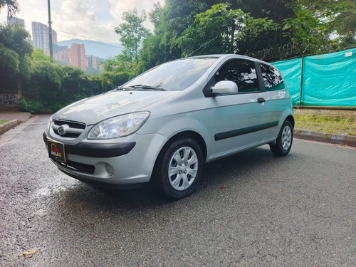 Hyundai Getz 1.4 GLS FULL EQUIPO PANTALLA DE DVD LUCES LED HERMOSO VENCAMBIO