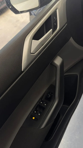 Volkswagen Polo 1.6 Msi Highline