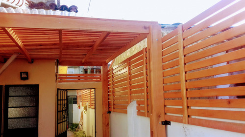 Techo De Madera Y Chapa Translucida Antigranizo - Cochera