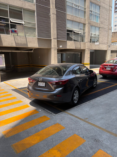 Mazda Mazda 3 2.0 I Sedan Mt