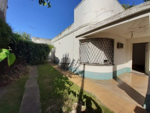 Imagen 2 de 10 de Casa En Venta 3 Ambientes En Bella Vista