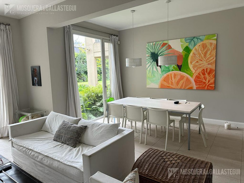 Casa En Venta En La Horqueta.