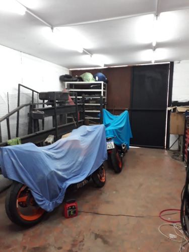 Venta Casa Barrio Las Delicias, Zona Sur.