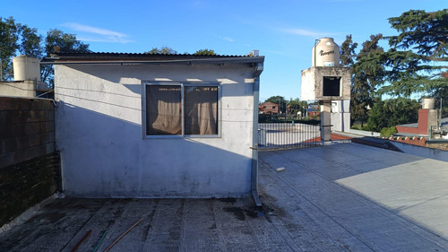 Casa En Venta 5 Ambientes Patio Garage Villa De Mayo