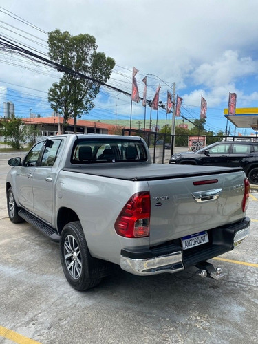 Imagem 4 de 15 de Toyota Hilux 2018 2.7 Srv Cab. Dupla 4x2 Flex Aut. 4p