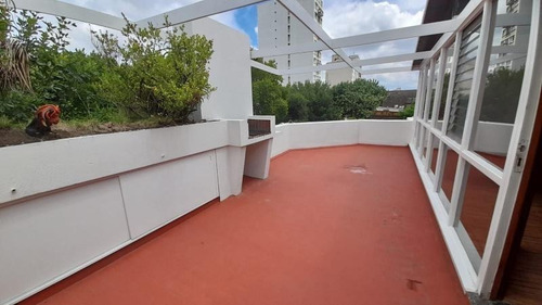 Imagen 10 de 17 de Ph En Venta Zona Plaza Italia