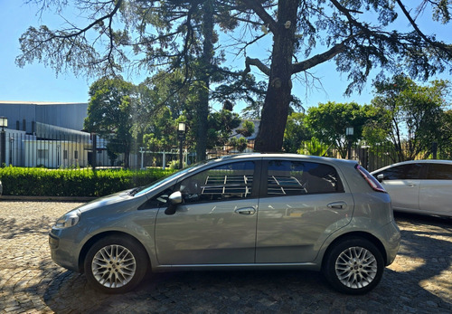 Fiat Punto 1.6 Essence Dualogic