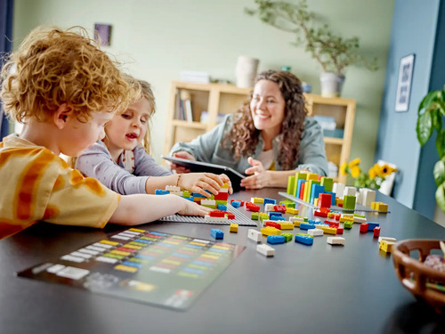 Lego Juega Con El Braille: Alfabeto Español, 40724.- Cantidad De Piezas 287 Versión Del Personaje Braille