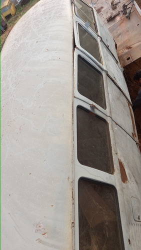Imagem 18 de 23 de Volkswagen Kombi Corujinha 66