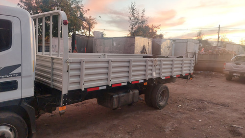 Carrocería Plana Con Barandas 5.30x2.20x0.50 Nueva