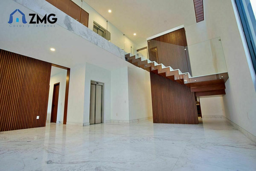 Espectacular Casa En Zona Andares
