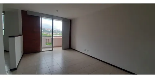 Apartamento En Arriendo En Los Colores