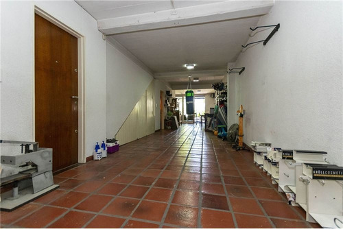 Venta Casa Triplex 4 Amb. Pileta Y Cocheras