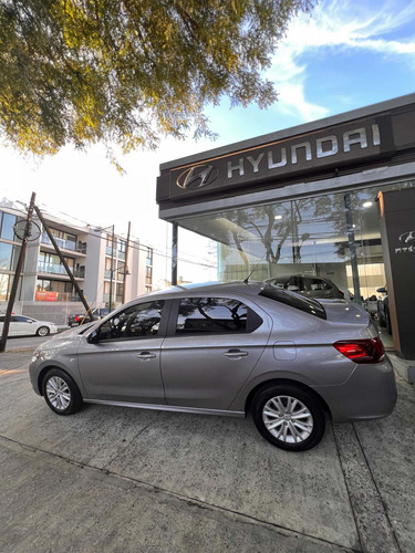 Imagen 3 de 20 de Peugeot 301 2018 1.6 Allure