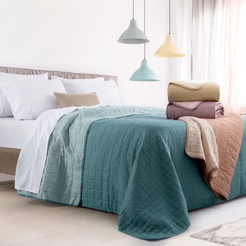 Cubrecama 2 1/2 Matelaseado Alcoyana Cover Color Moca Suave